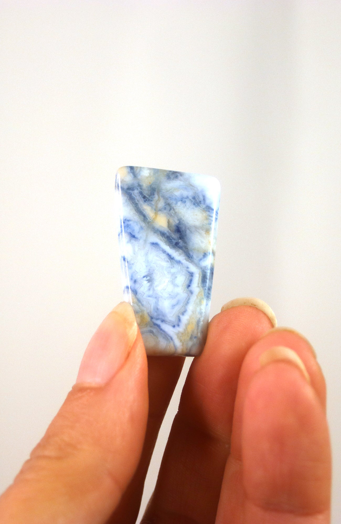 Blue Scheelite